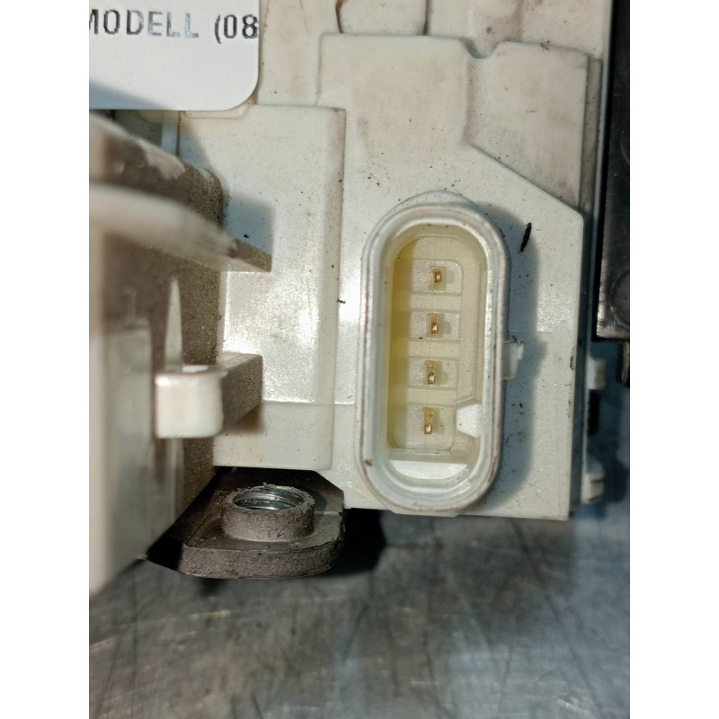 Recambio de motor cierre centralizado delantero derecho para mercedes clase e (w212) familiar referencia OEM IAM A0997200435  5P