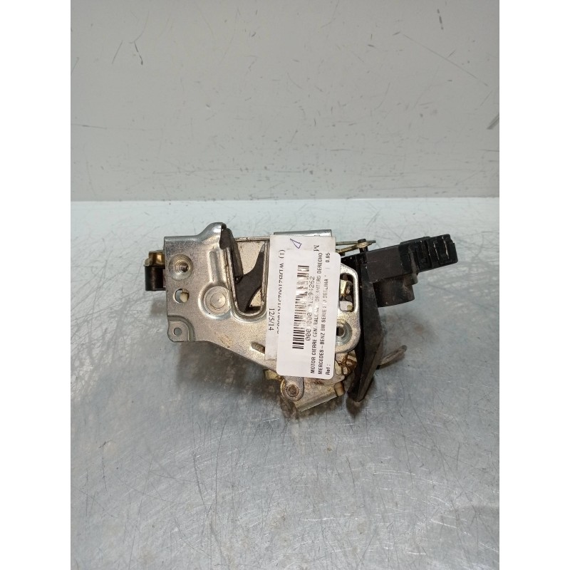 Recambio de motor cierre centralizado delantero derecho para mercedes clase e (w210) berlina referencia OEM IAM A2027201235  4P