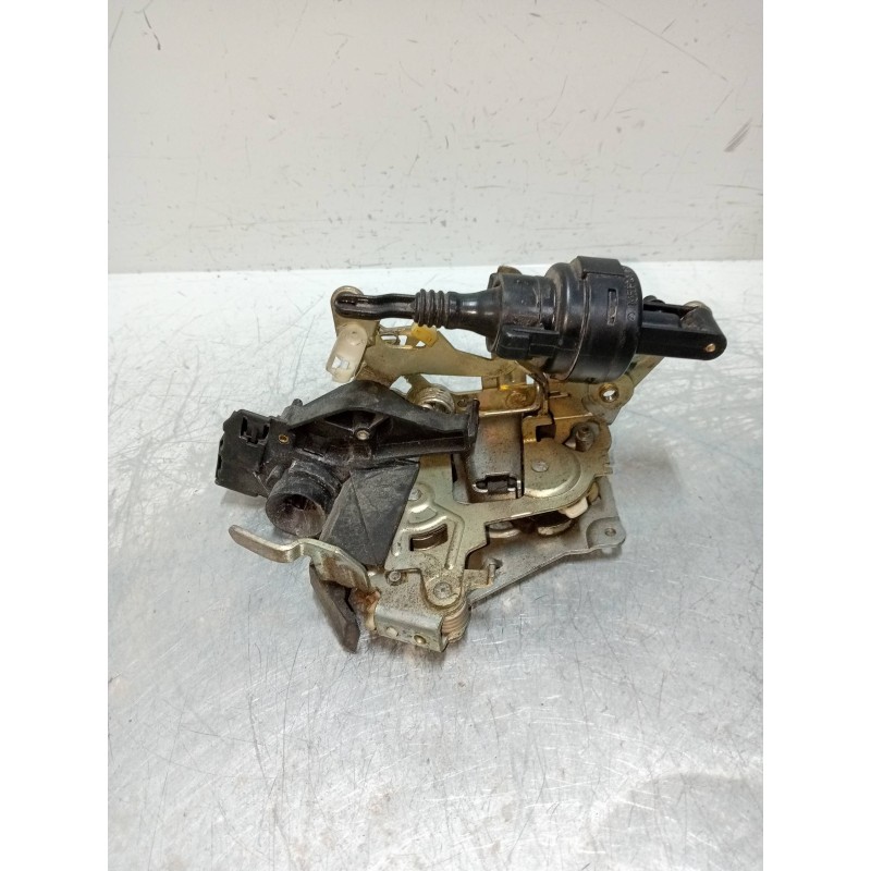 Recambio de motor cierre centralizado delantero derecho para mercedes clase e (w210) berlina referencia OEM IAM A2027201235  4P