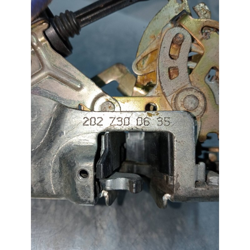 Recambio de motor cierre centralizado trasero derecho para mercedes clase e (w210) berlina referencia OEM IAM 2027300635  4P