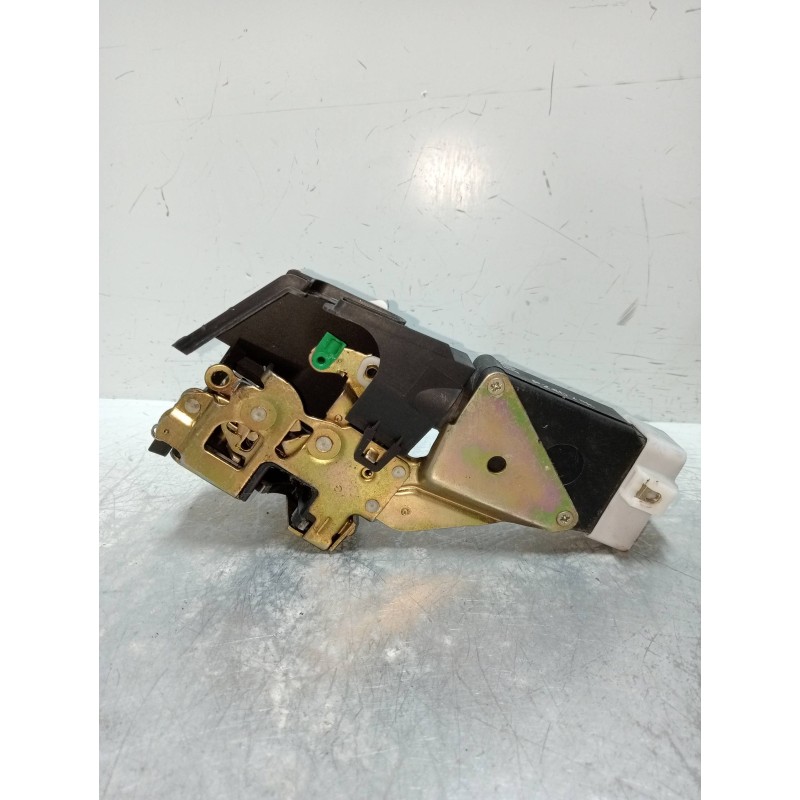 Recambio de motor cierre centralizado trasero izquierdo para mitsubishi carisma berlina 5 (da0) 1900 di-d avance referencia OEM 