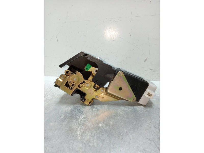 Recambio de motor cierre centralizado trasero izquierdo para mitsubishi carisma berlina 5 (da0) 1900 di-d avance referencia OEM 