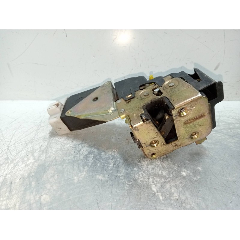 Recambio de motor cierre centralizado delantero derecho para mitsubishi space star (dg0) 1900 di-d comfort referencia OEM IAM   