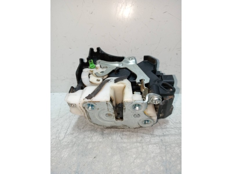 Recambio de motor cierre centralizado delantero izquierdo para mitsubishi outlander (cw0) 2.0 di-d cat referencia OEM IAM   5P