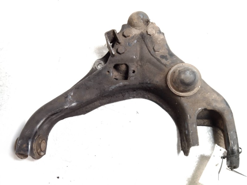 Recambio de brazo suspension inferior delantero derecho para mitsubishi montero (l040) 2500 td (2-ptas.) referencia OEM IAM    Recambio de brazo suspension inferior delantero derecho para mitsubishi montero (l040) 2500 td (2-ptas.) referencia OEM IAM