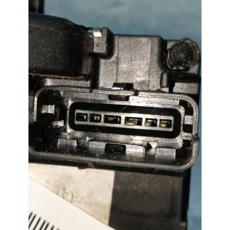 Recambio de motor cierre centralizado trasero derecho para nissan qashqai (j10) 2.0 16v cat referencia OEM IAM   5P