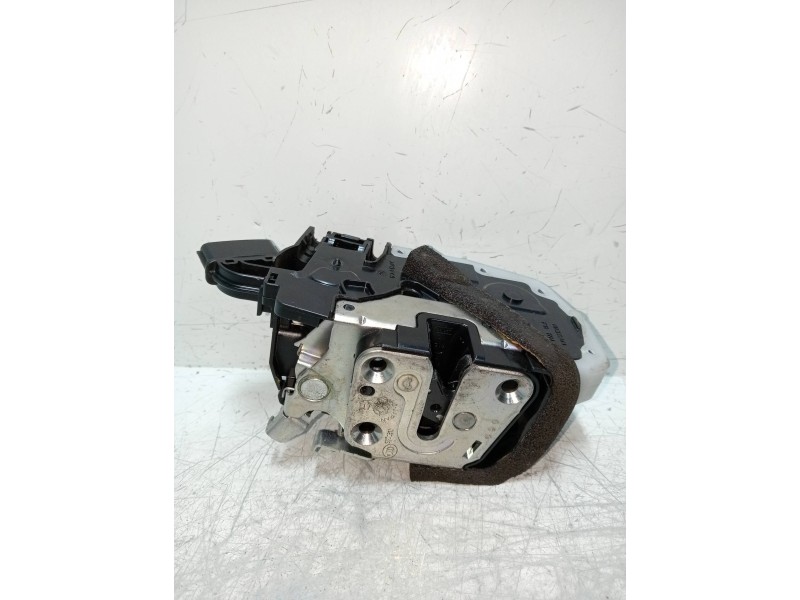 Recambio de motor cierre centralizado delantero derecho para nissan micra (k13) acenta referencia OEM IAM   5P