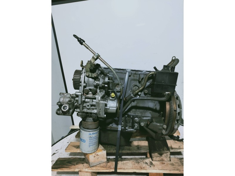 Recambio de despiece motor para iveco daily caja abierta / volquete 2.8 diesel cat referencia OEM IAM 814043C 3090749 