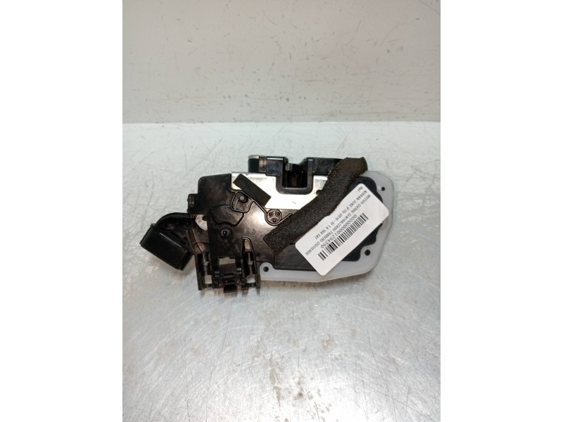 Recambio de motor cierre centralizado trasero izquierdo para nissan juke (f15) 1.6 16v cat referencia OEM IAM   5P