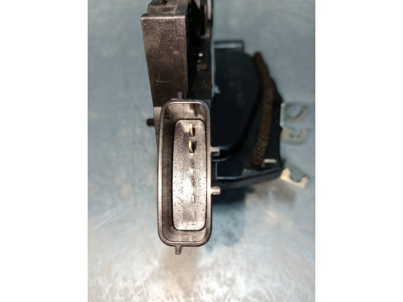 Recambio de motor cierre centralizado trasero izquierdo para nissan juke (f15) 1.6 16v cat referencia OEM IAM   5P