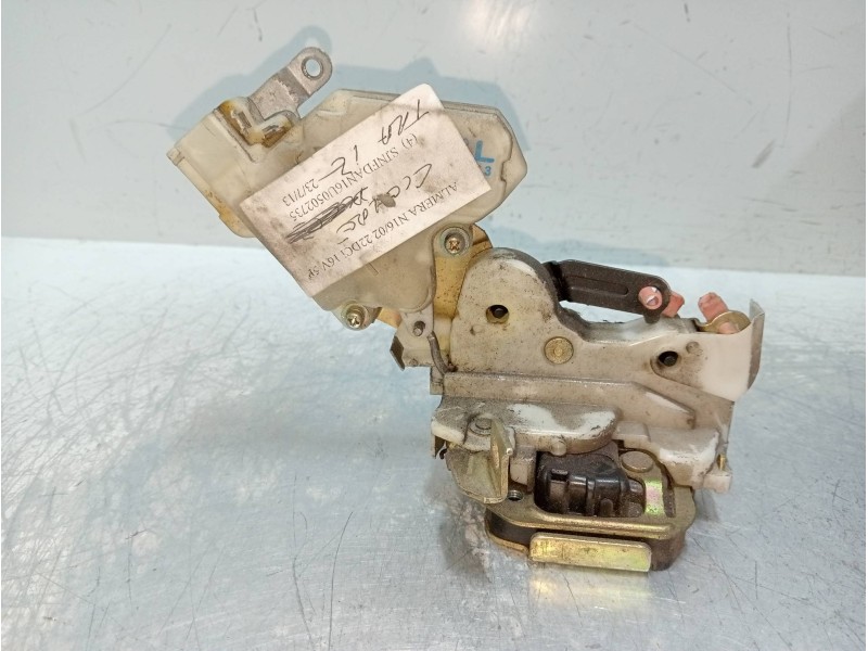 Recambio de motor cierre centralizado trasero izquierdo para nissan almera (n16/e) 2.2 dci diesel cat referencia OEM IAM   5P