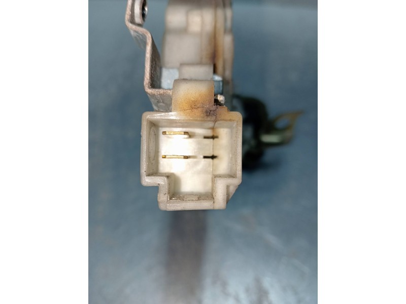 Recambio de motor cierre centralizado trasero izquierdo para nissan almera (n16/e) 2.2 dci diesel cat referencia OEM IAM   5P