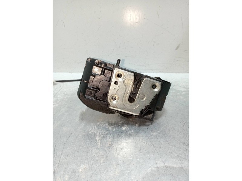 Recambio de motor cierre centralizado trasero derecho para nissan micra (k12e) 1.2 cat referencia OEM IAM   5P