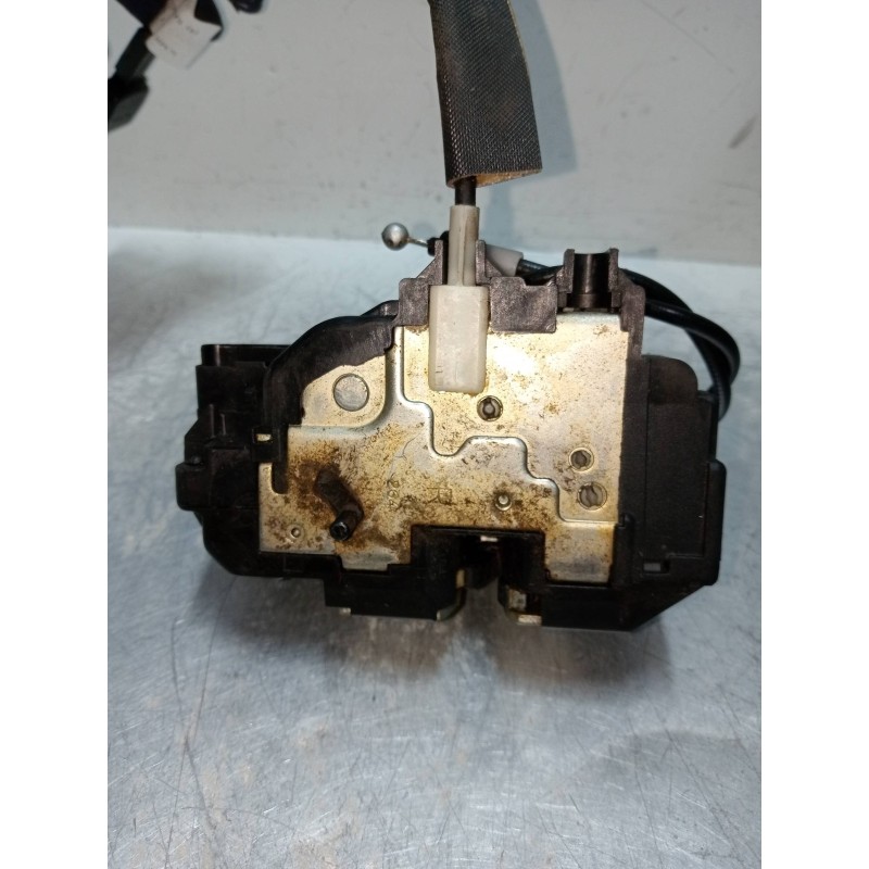 Recambio de motor cierre centralizado trasero derecho para nissan micra (k12e) 1.2 cat referencia OEM IAM   5P