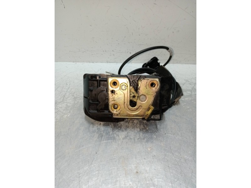 Recambio de motor cierre centralizado delantero derecho para nissan micra (k12e) 1.2 cat referencia OEM IAM  5P 5P