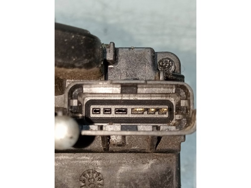 Recambio de motor cierre centralizado delantero derecho para nissan micra (k12e) 1.2 cat referencia OEM IAM  5P 5P