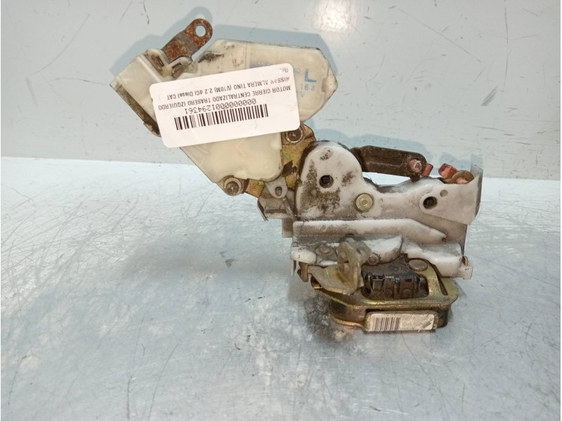 Recambio de motor cierre centralizado trasero izquierdo para nissan almera tino (v10m) 2.2 dci diesel cat referencia OEM IAM 825