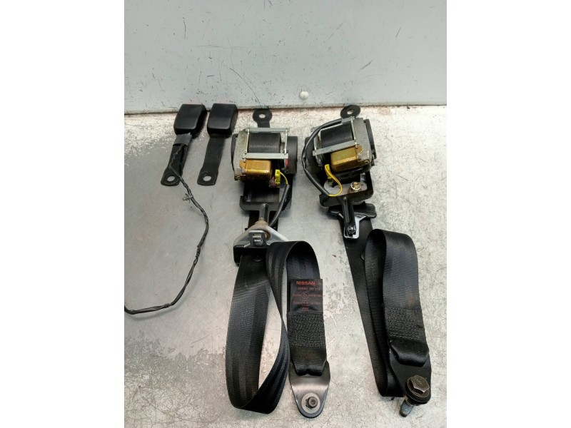 Recambio de juego cinturones delantero para nissan primera berlina (p12) acenta referencia OEM IAM   