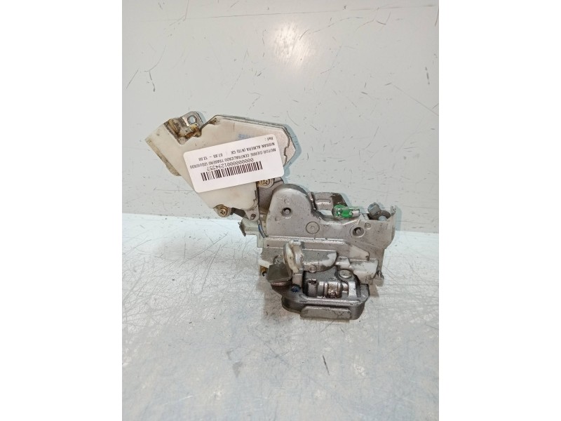 Recambio de motor cierre centralizado trasero izquierdo para nissan almera (n15) gx referencia OEM IAM 8255361U01  4P