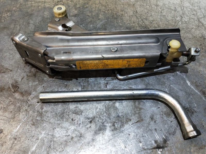 Recambio de gato para audi a6 berlina (4f2) 2.7 tdi quattro (132kw) referencia OEM IAM   