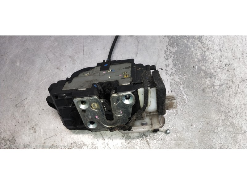 Recambio de motor cierre centralizado delantero derecho para kia cee´d emotion referencia OEM IAM   5P