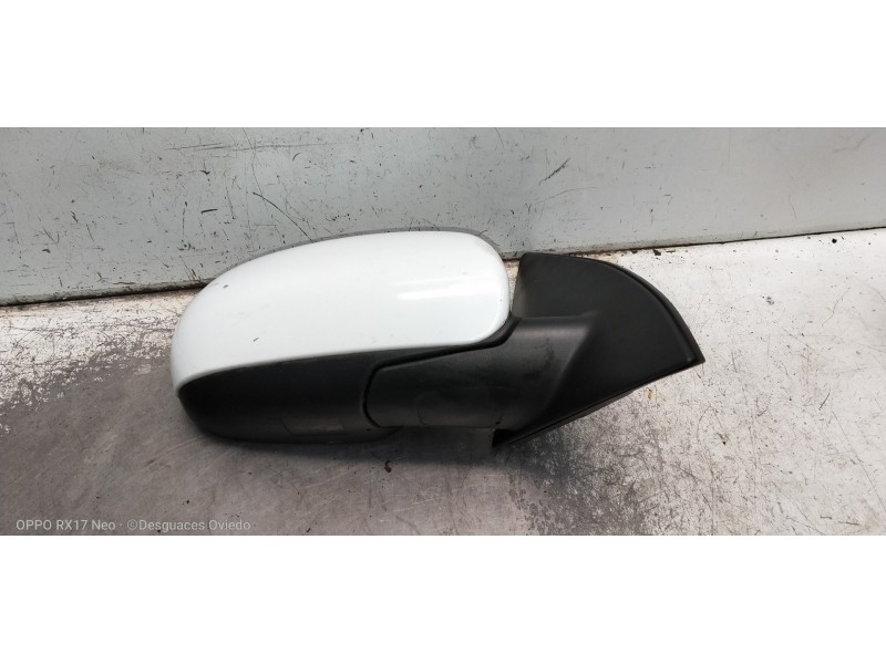 Recambio de retrovisor derecho para kia cee´d emotion referencia OEM IAM 876201H155WD  ELECTRICO