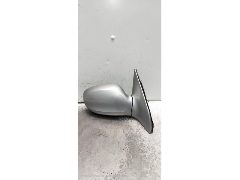 Recambio de retrovisor derecho para kia carnival ii 2.9 cdri ex referencia OEM IAM   ELECTRICO