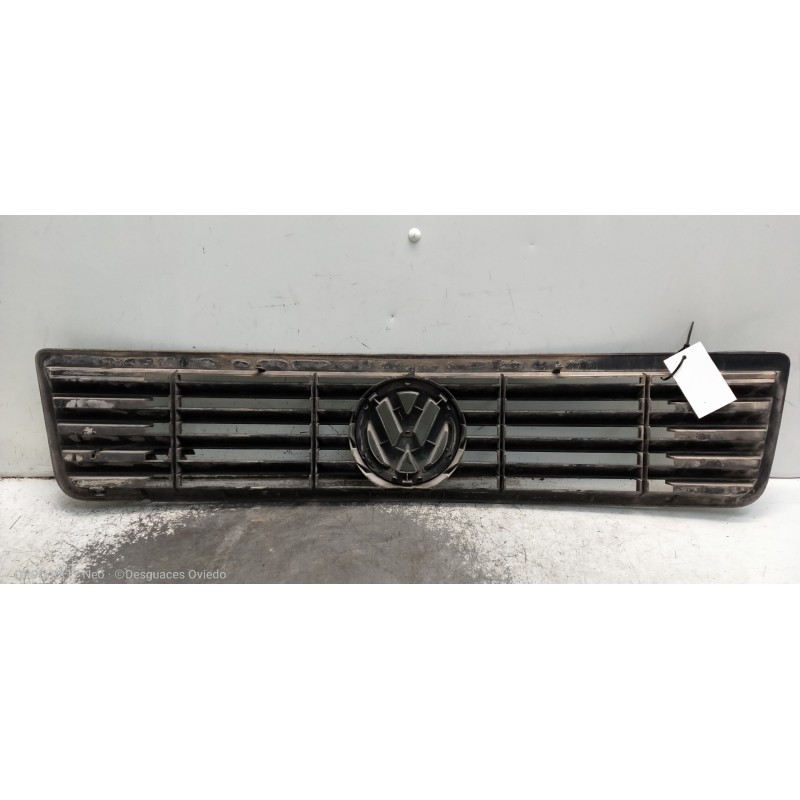 Recambio de rejilla delantera para volkswagen lt caja cerrada / combi (mod. 1997) lt 35 caja cerrada referencia OEM IAM   