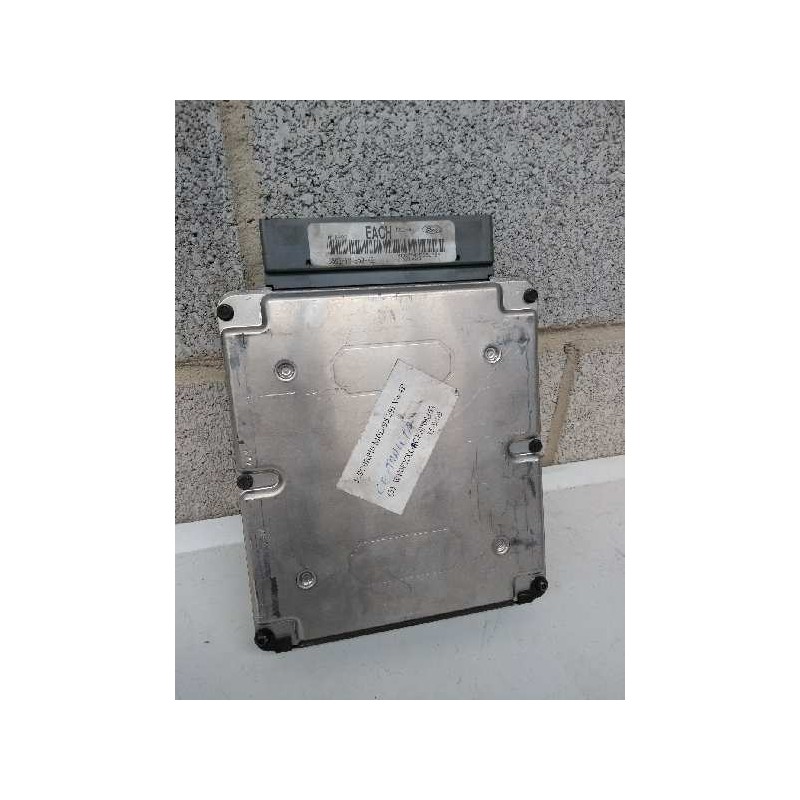 Recambio de centralita motor uce para ford scorpio berl./turnier referencia OEM IAM 95GB12A650HE EACH 