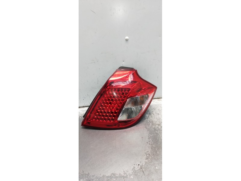 Recambio de piloto trasero derecho para kia cee´d emotion referencia OEM IAM   