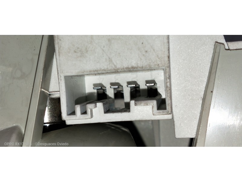 Recambio de piloto trasero derecho para bmw serie 3 touring (e46) 320d referencia OEM IAM 8868758  