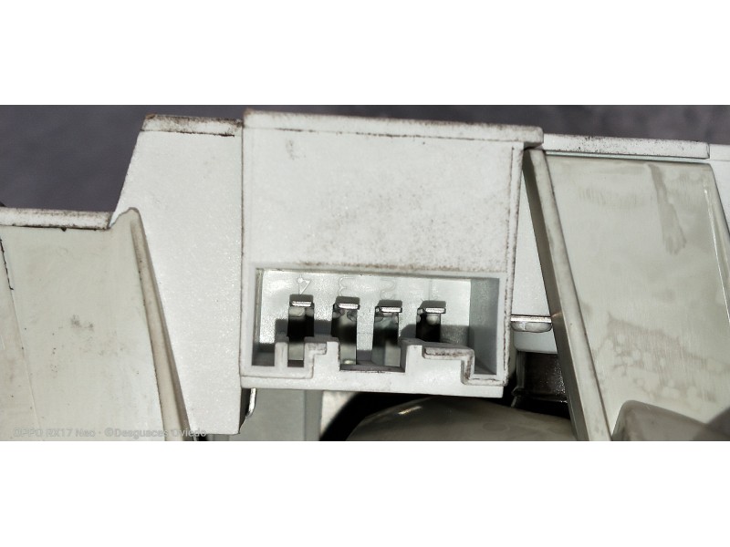 Recambio de piloto trasero izquierdo para bmw serie 3 touring (e46) 320d referencia OEM IAM 690562715  