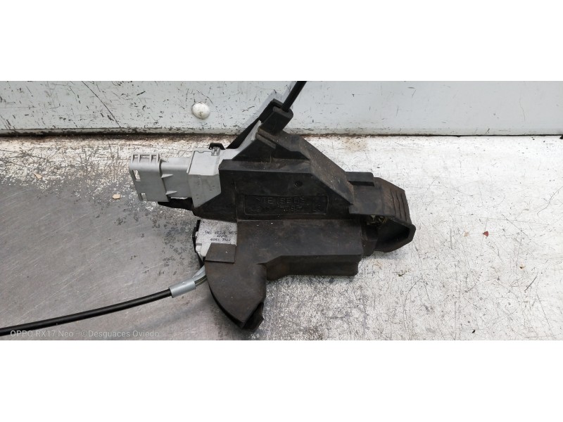 Recambio de motor cierre centralizado delantero izquierdo para citroen c4 berlina lx referencia OEM IAM 96834165  