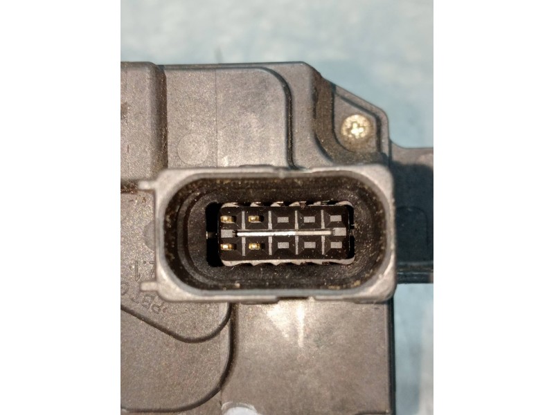 Recambio de motor cierre centralizado delantero izquierdo para opel astra gtc referencia OEM IAM  3P 3P