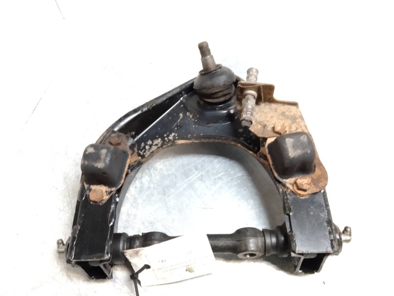 Recambio de brazo suspension inferior delantero izquierdo para mitsubishi montero (l040) 2.5 turbodiesel referencia OEM IAM   