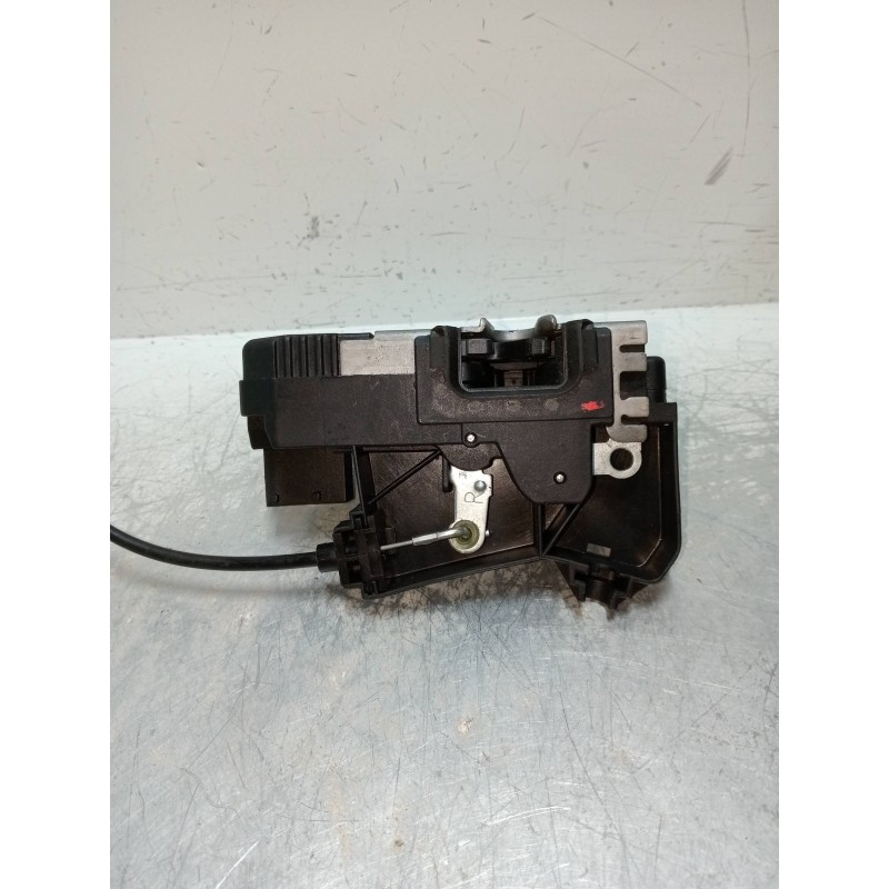 Recambio de motor cierre centralizado delantero derecho para opel astra h berlina referencia OEM IAM 24444016  