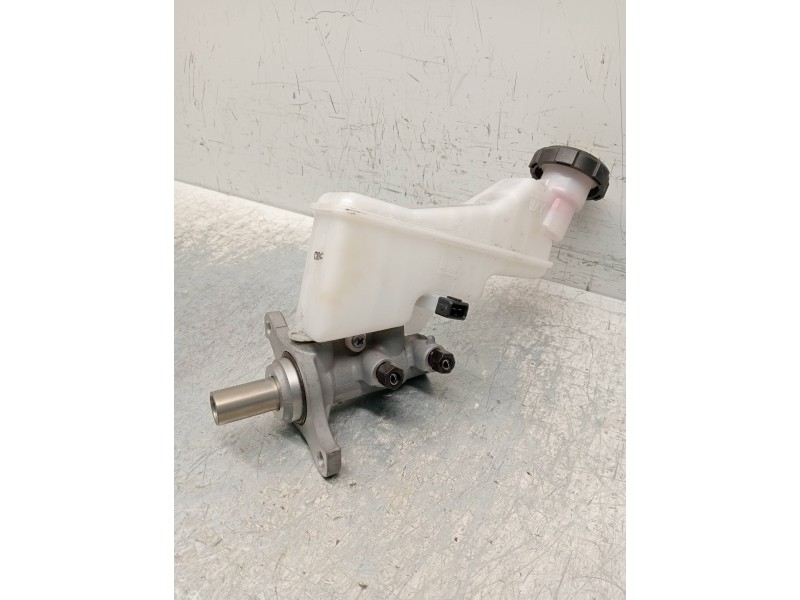 Recambio de bomba freno para kia rio (yb) 1.2 cat referencia OEM IAM   