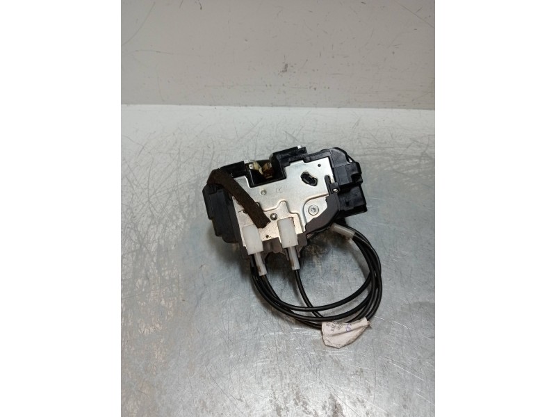 Recambio de motor cierre centralizado delantero derecho para nissan tiida (c11x/sc11x) acenta referencia OEM IAM   5P