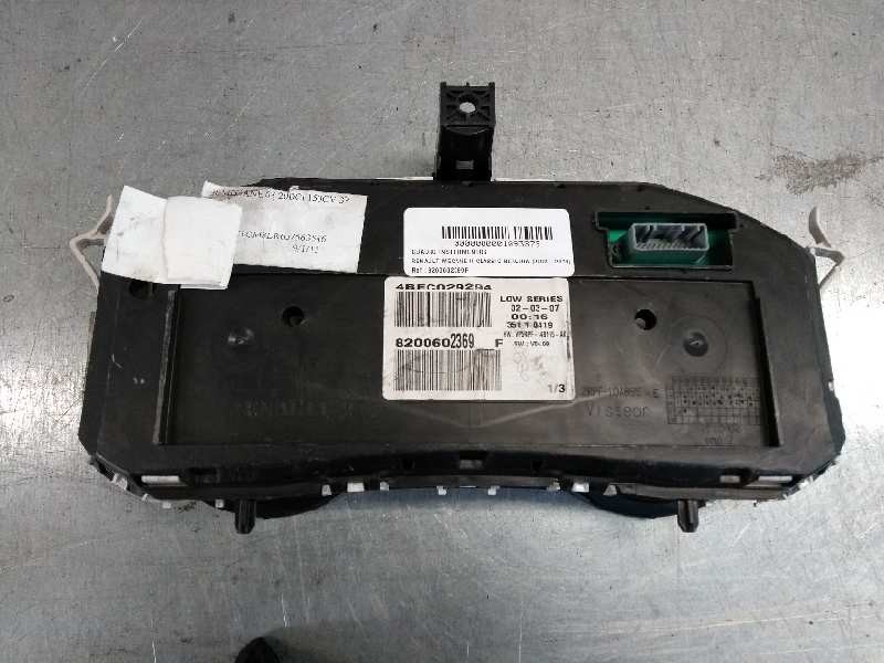 Recambio de cuadro instrumentos para renault megane ii classic berlina 2.0 dci diesel cat referencia OEM IAM 8200602369F  