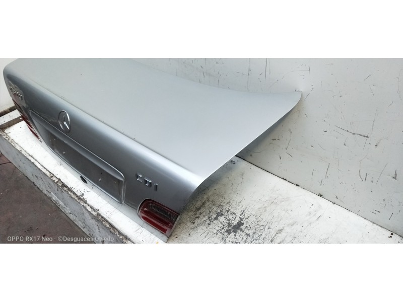 Recambio de tapa maletero para mercedes clase e (w210) berlina diesel 270 cdi (210.016) referencia OEM IAM   