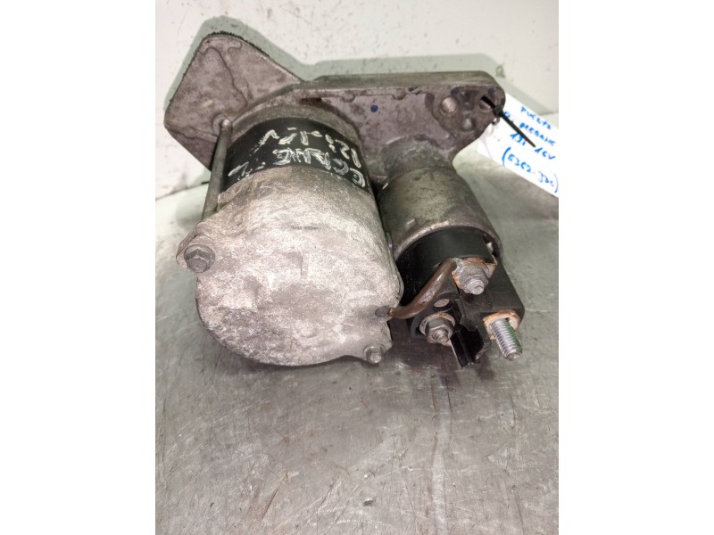 Recambio de motor arranque para renault megane iii berlina 5 p dynamique referencia OEM IAM 233007970R  