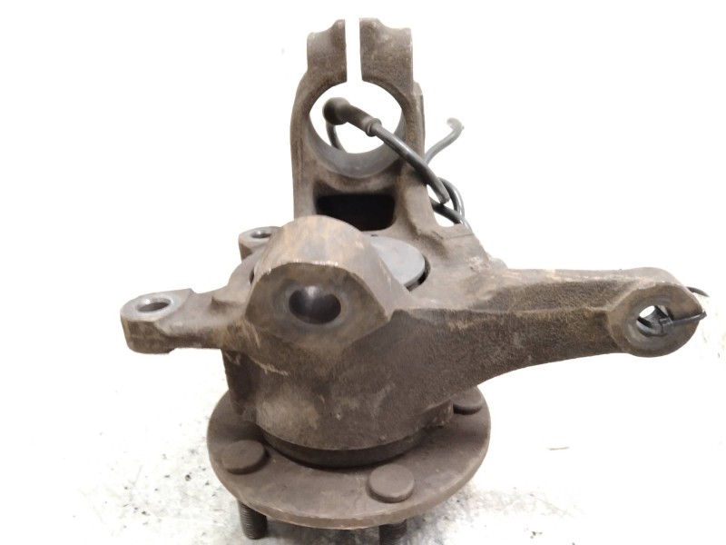 Recambio de mangueta delantera izquierda para ford scorpio 2.0 cat referencia OEM IAM   