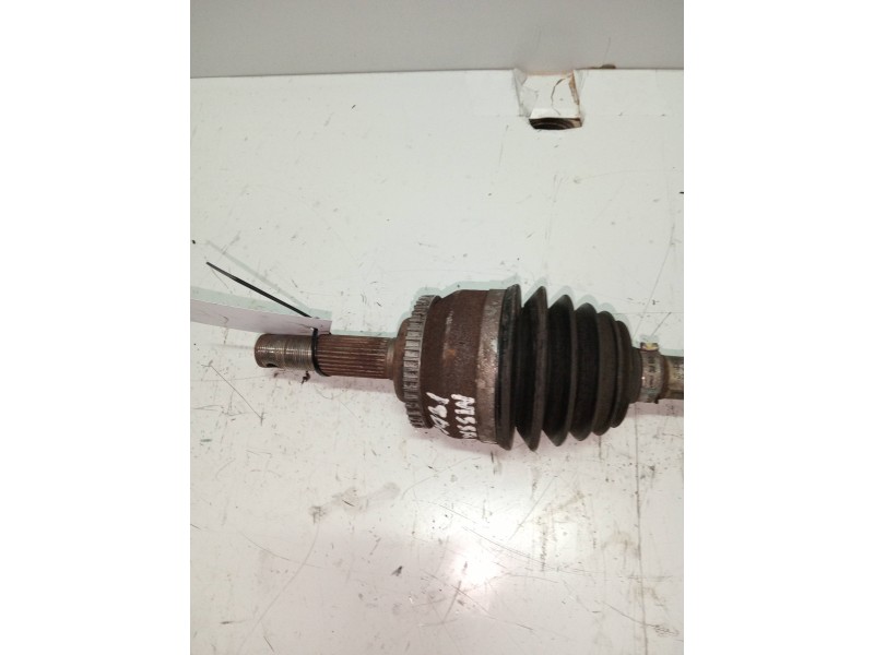 Recambio de transmision delantera izquierda para nissan primera berlina (p12) acenta referencia OEM IAM 439100 EK 