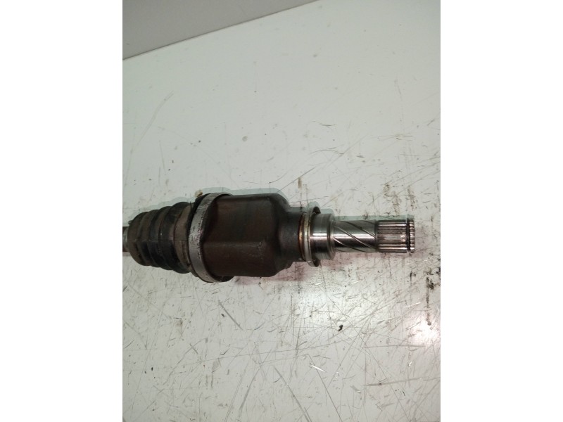 Recambio de transmision delantera izquierda para renault modus pack dynamique referencia OEM IAM 8200499585  