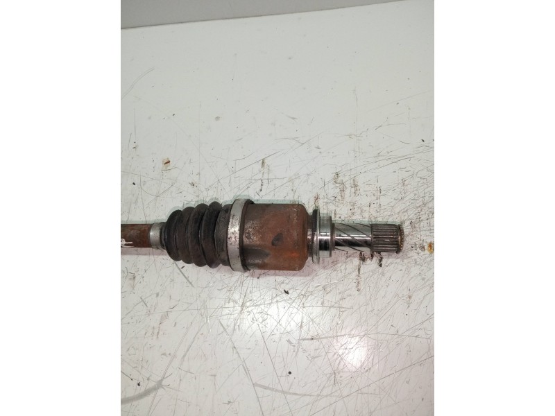 Recambio de transmision delantera izquierda para renault clio iv technofeel referencia OEM IAM 3910018662R  