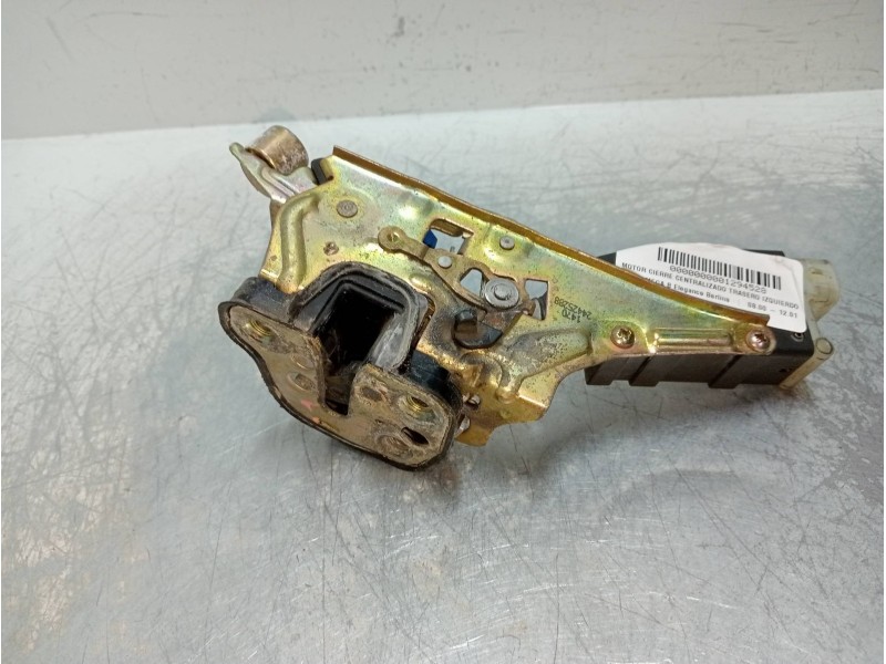 Recambio de motor cierre centralizado trasero izquierdo para opel omega b elegance berlina referencia OEM IAM 24425288  4P