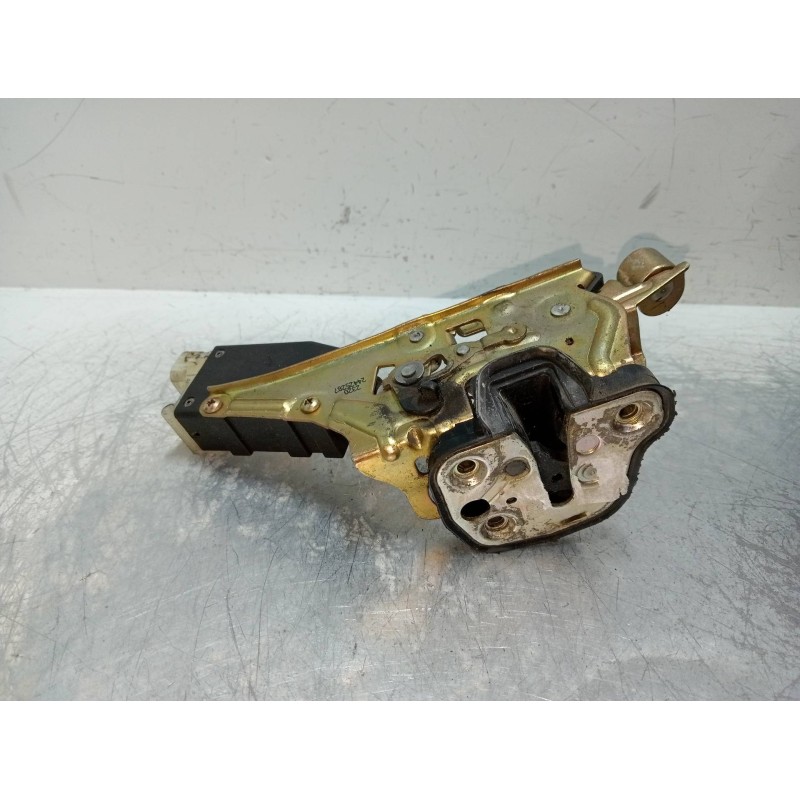 Recambio de motor cierre centralizado trasero derecho para opel omega b elegance berlina referencia OEM IAM 24425287  4P