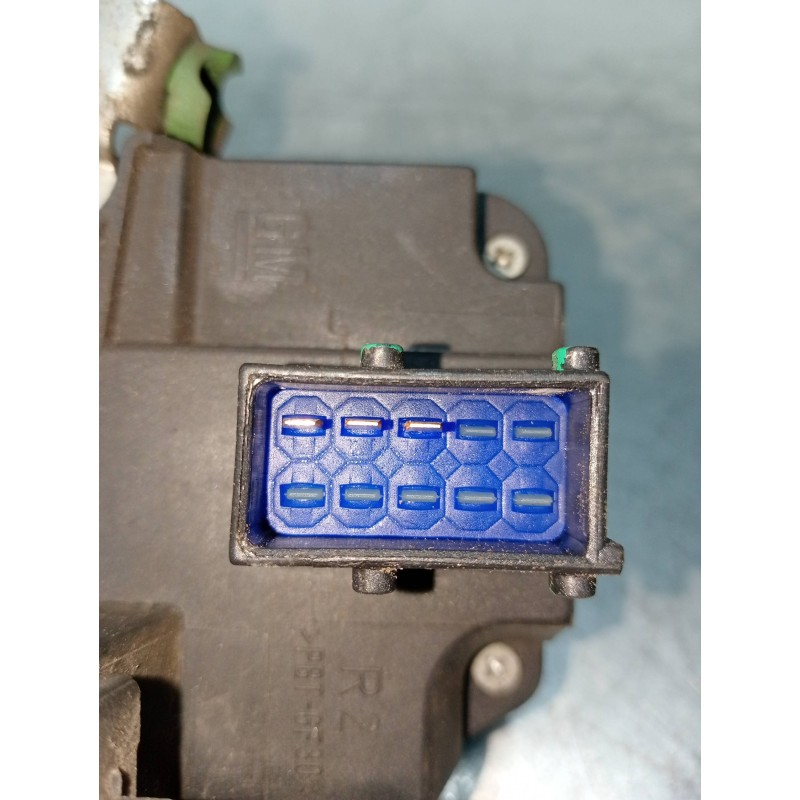 Recambio de motor cierre centralizado delantero derecho para opel meriva 1.7 16v cdti referencia OEM IAM 13154792  5P