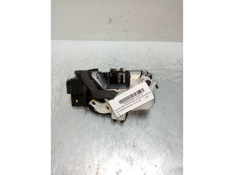 Recambio de motor cierre centralizado delantero derecho para opel insignia berlina 2.0 cdti cat referencia OEM IAM 13577984  4P