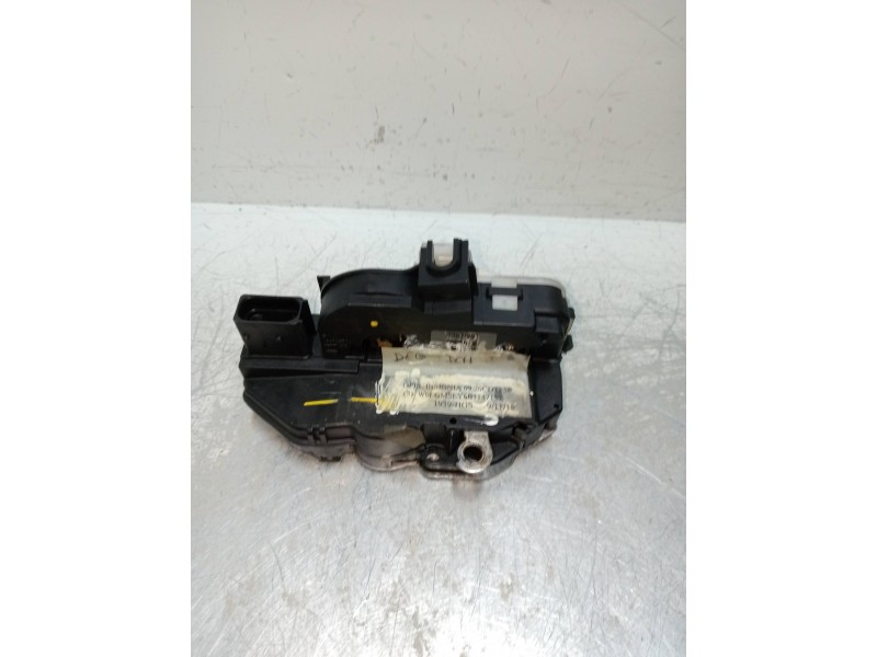 Recambio de motor cierre centralizado delantero derecho para opel insignia berlina 2.0 cdti cat referencia OEM IAM 13577984  4P